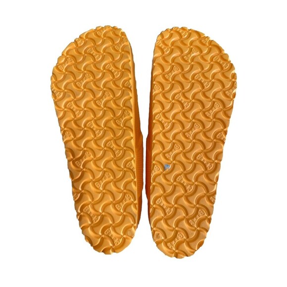 Sandals_&_Flip_Flops